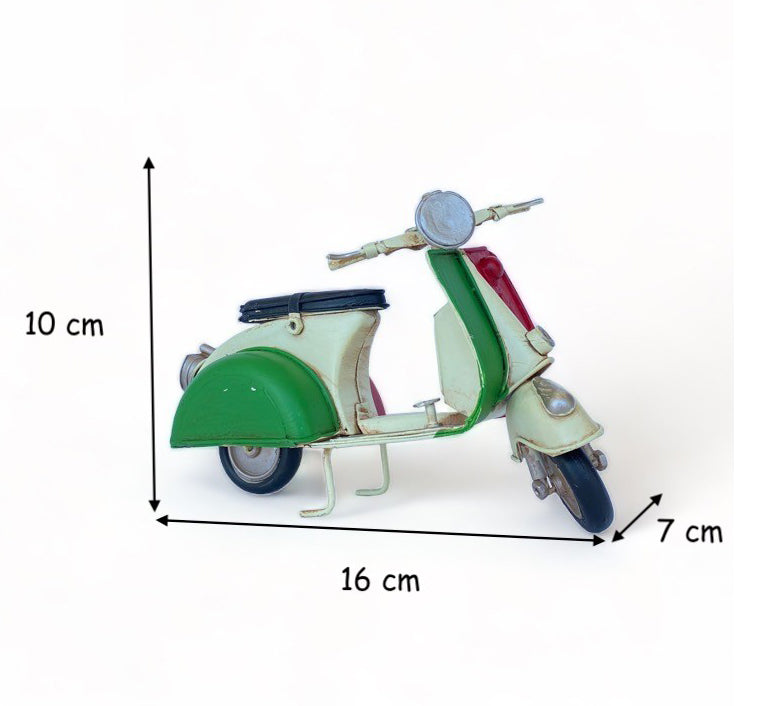 Moto A Escala Tipo Vespa, Decoración Vintage En Fierro - Italia